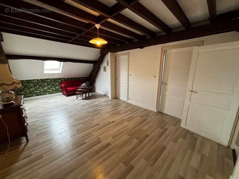 Maison à ARNAC-POMPADOUR