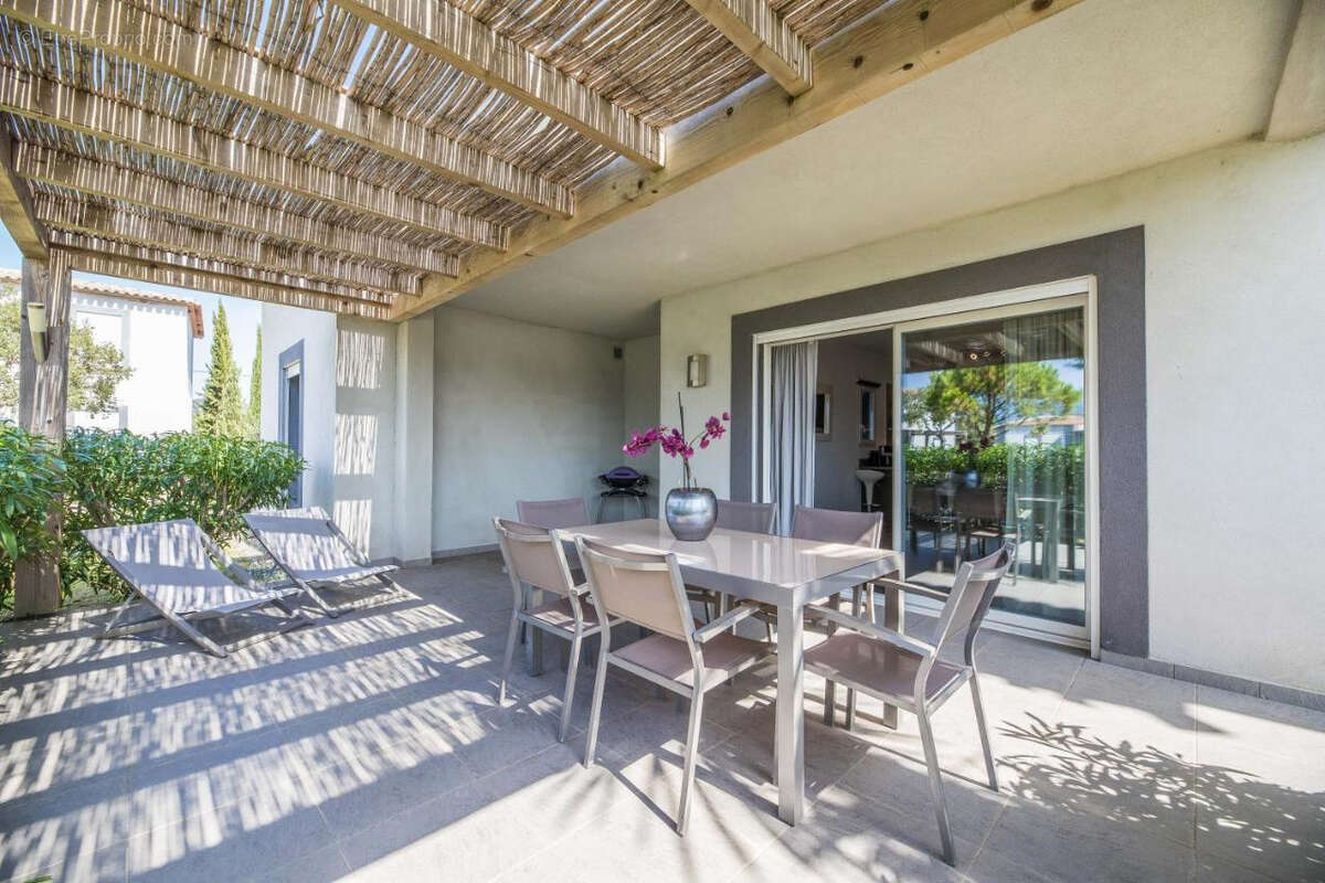 Appartement à LECCI