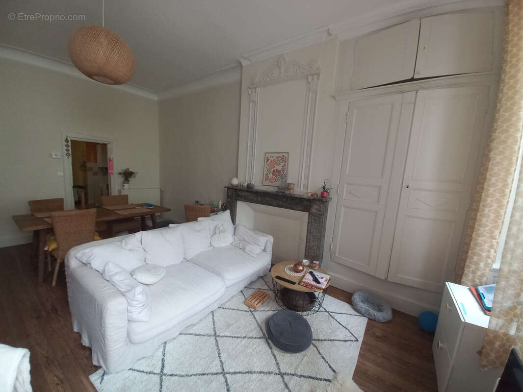 Appartement à MIRANDE