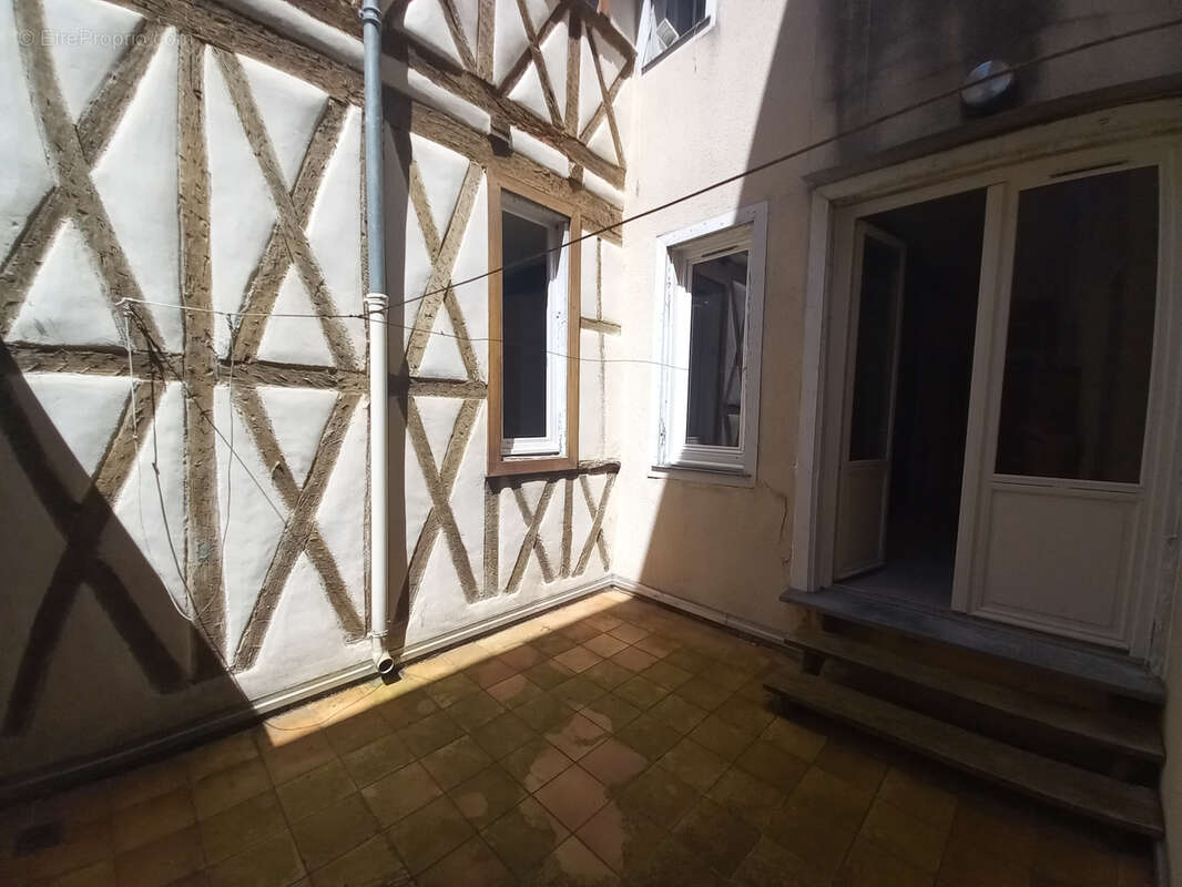 Appartement à MIRANDE