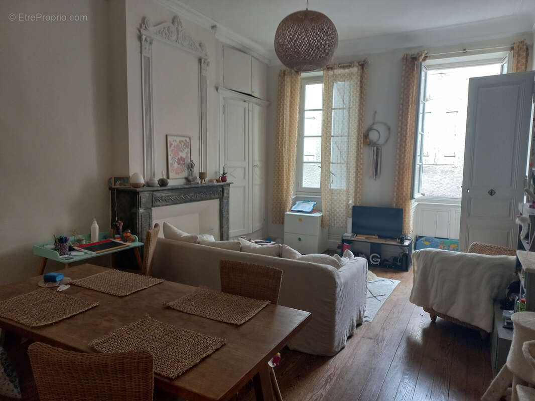 Appartement à MIRANDE