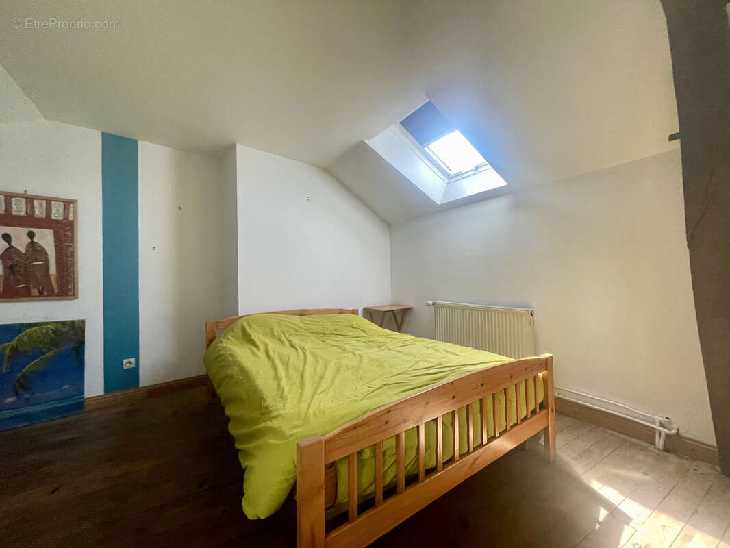 Maison à VIC-EN-BIGORRE