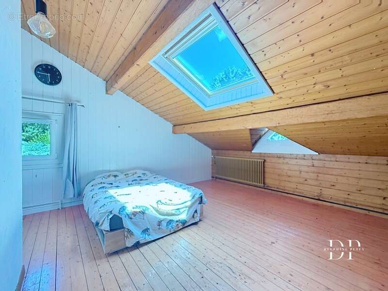 Maison à VETRAZ-MONTHOUX