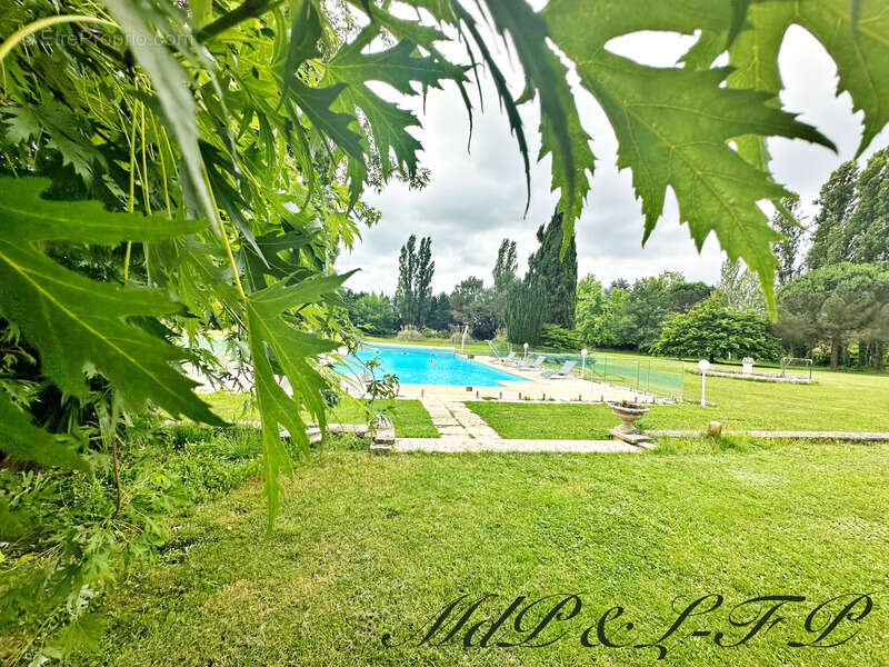 Maison à SAINT-AVIT-SAINT-NAZAIRE