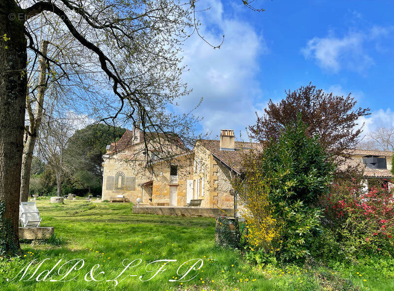 Maison à SAINT-AVIT-SAINT-NAZAIRE