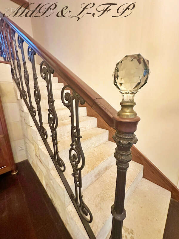 Maison à SAINT-AVIT-SAINT-NAZAIRE