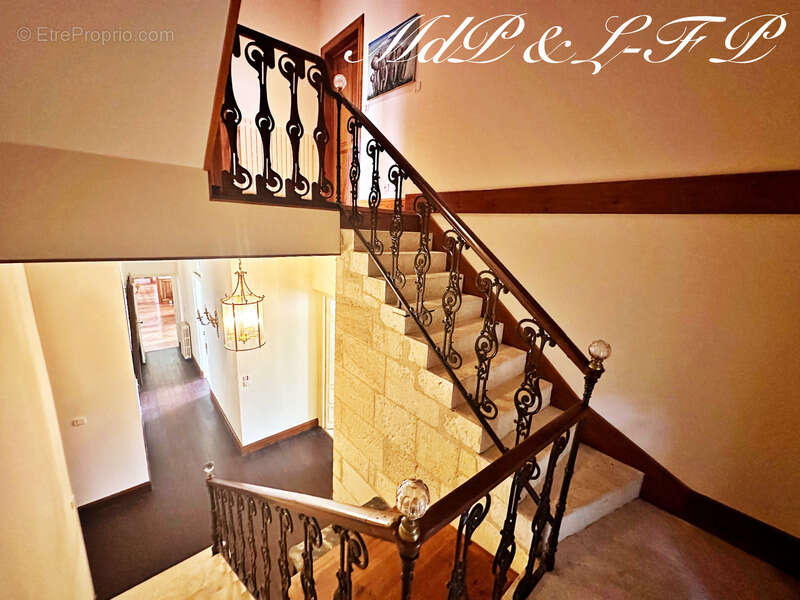 Maison à SAINT-AVIT-SAINT-NAZAIRE