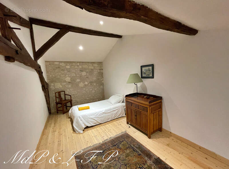 Maison à SAINT-AVIT-SAINT-NAZAIRE