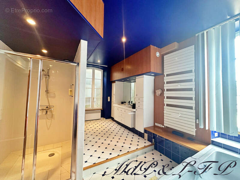 Maison à SAINT-AVIT-SAINT-NAZAIRE