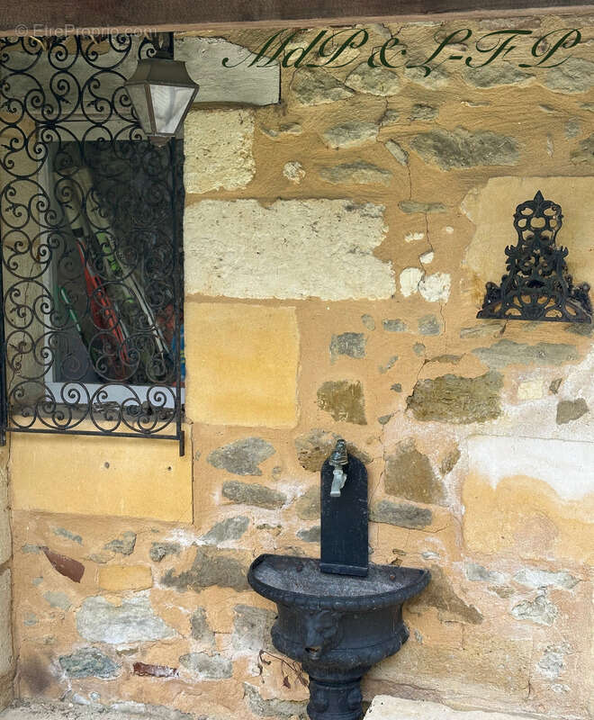 Maison à SAINT-AVIT-SAINT-NAZAIRE