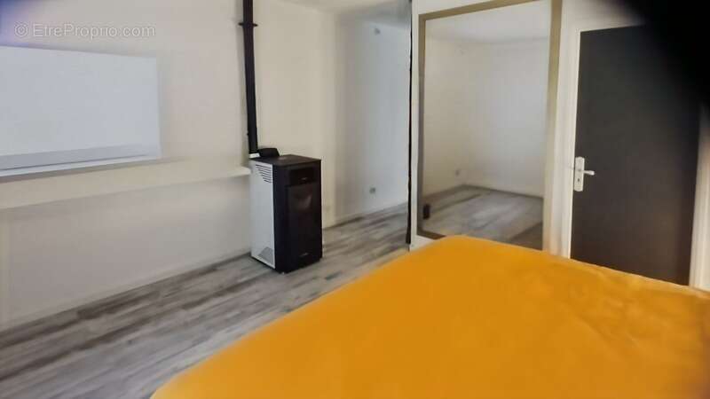 Commerce à CHAMPLITTE