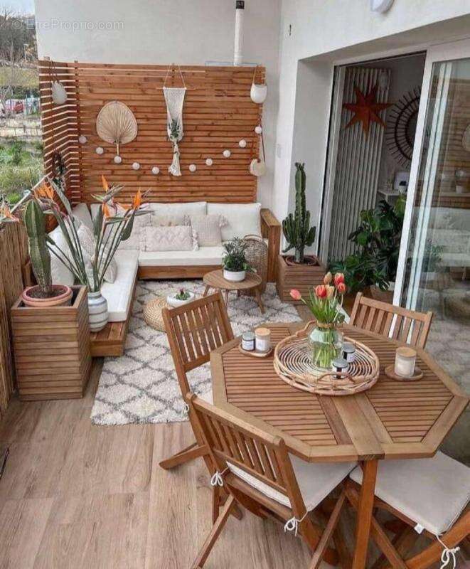 Appartement à BEAUCAIRE