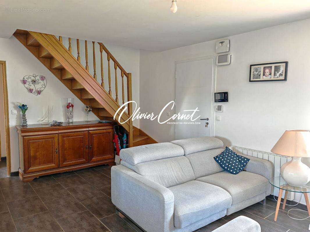 Maison à THIRON-GARDAIS