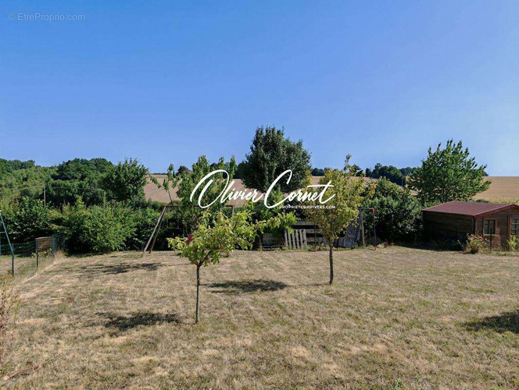 Maison à THIRON-GARDAIS