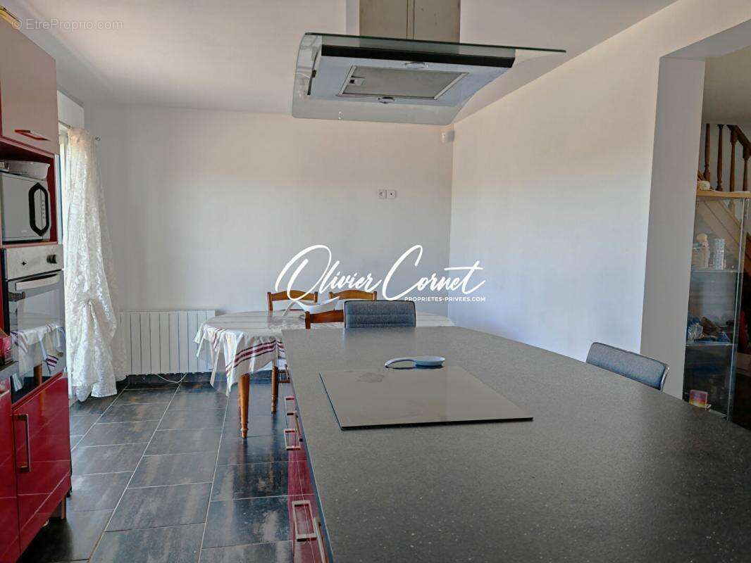 Maison à THIRON-GARDAIS