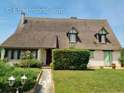 Maison à PLAIMPIED-GIVAUDINS