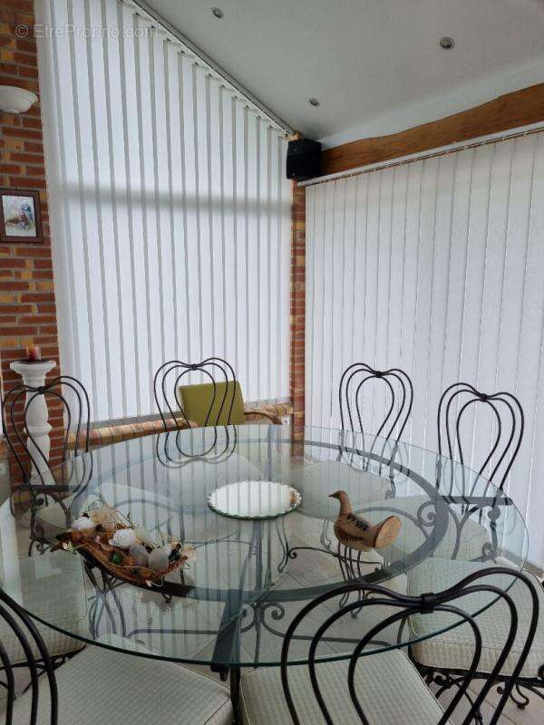 Maison à PLAIMPIED-GIVAUDINS