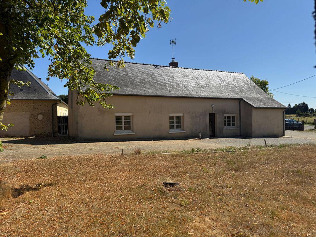 Maison à PARCE-SUR-SARTHE
