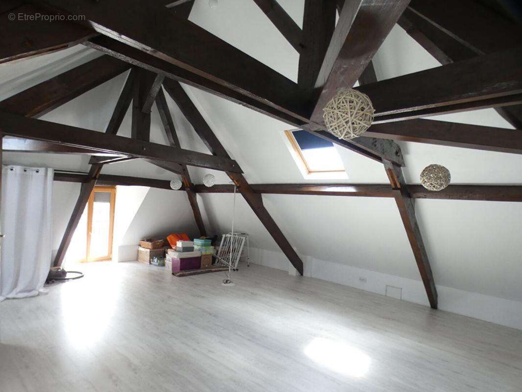 Maison à ARNAC-POMPADOUR