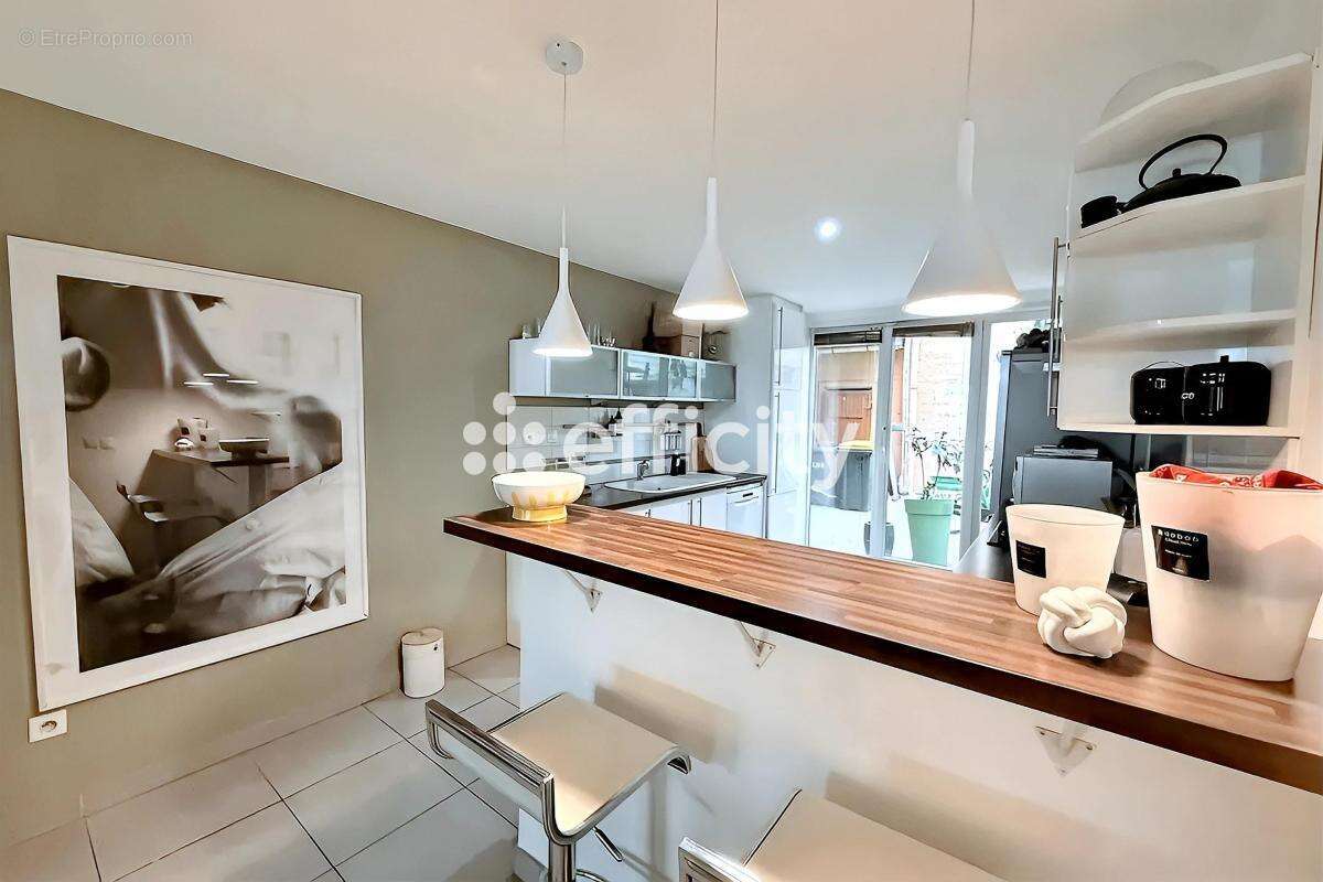 Appartement à LYON-7E