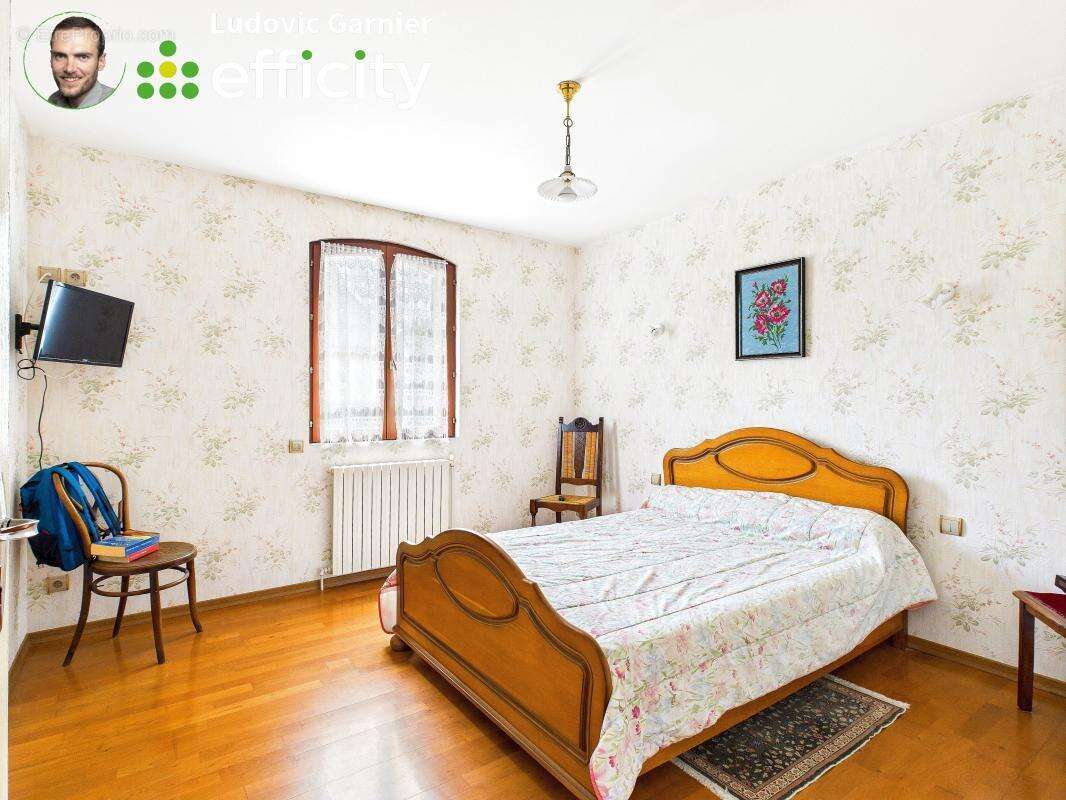 Maison à SAINT-HILAIRE-DU-HARCOUET