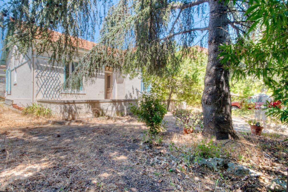 Maison à MARSEILLE-12E