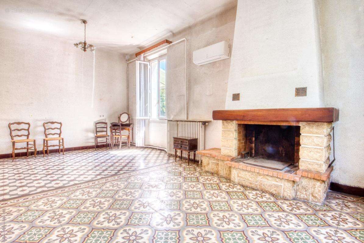 Maison à MARSEILLE-12E