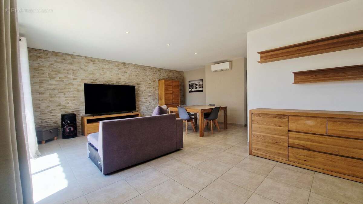 Maison à MARGUERITTES