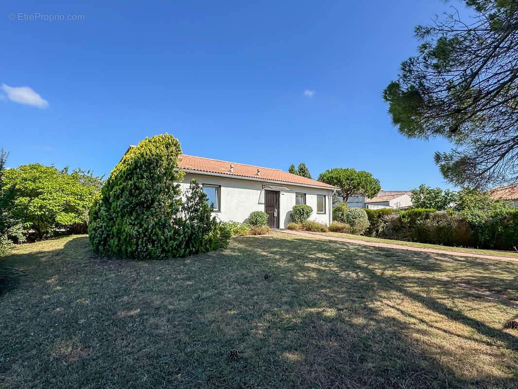 Maison à SAINT-PALAIS-SUR-MER