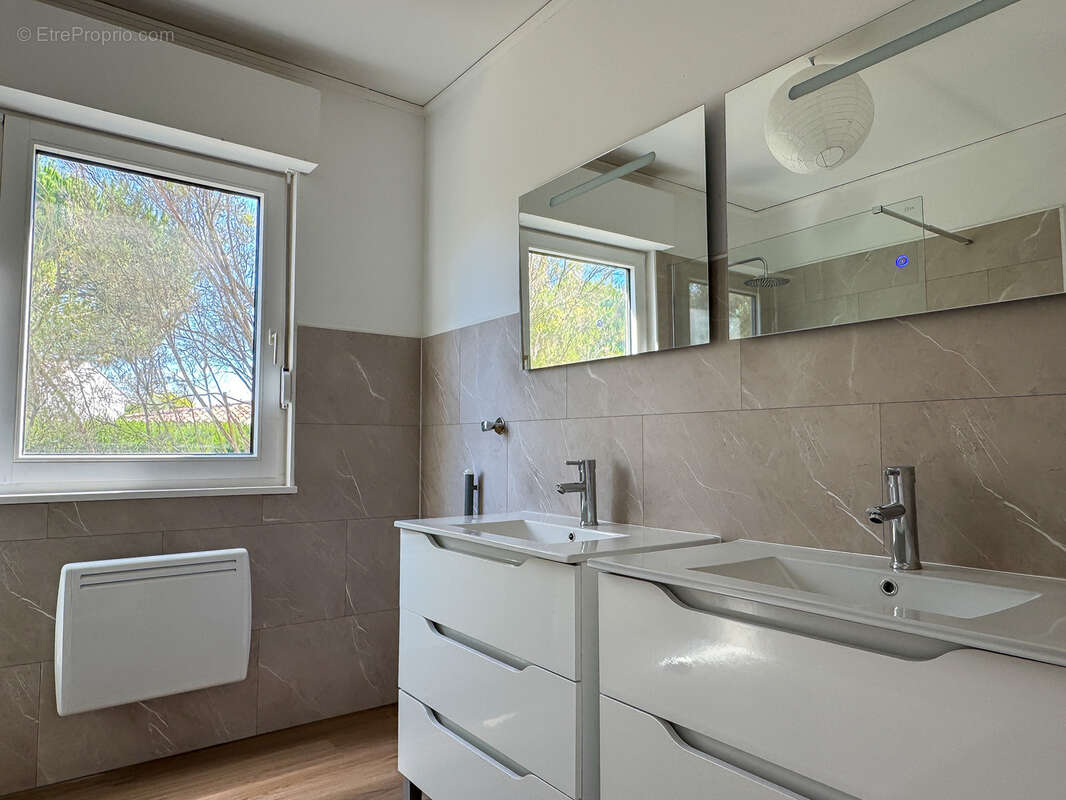 Maison à SAINT-PALAIS-SUR-MER