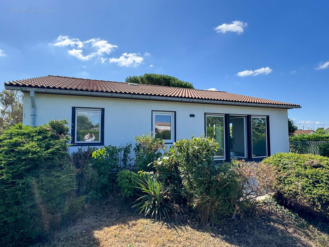 Maison à SAINT-PALAIS-SUR-MER