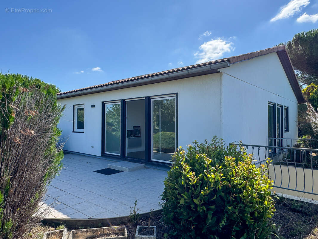 Maison à SAINT-PALAIS-SUR-MER