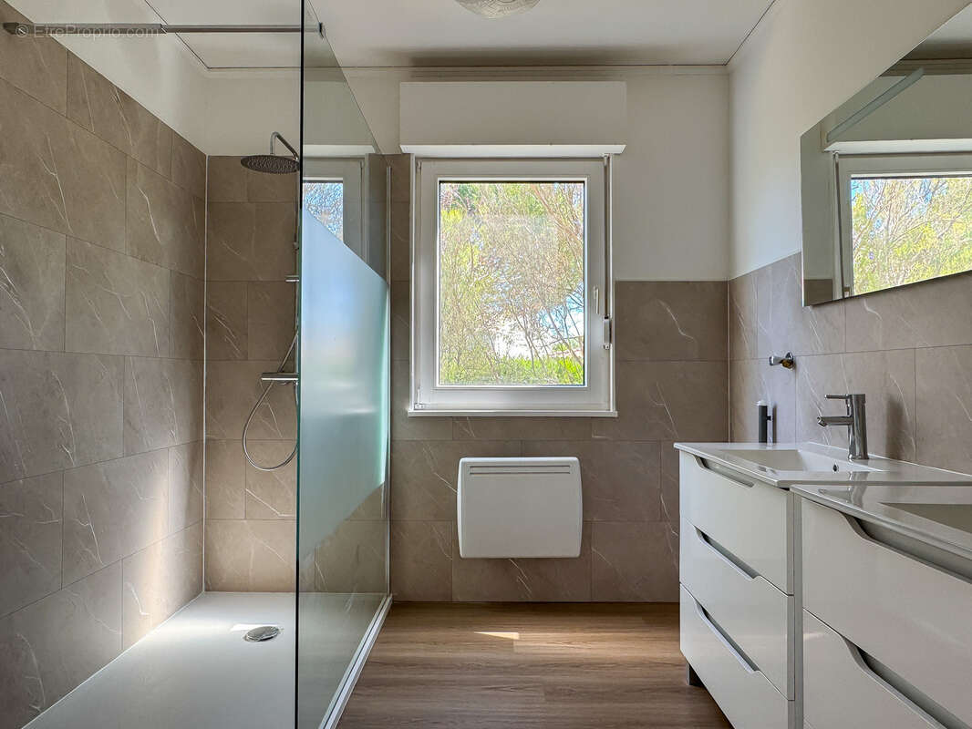 Maison à SAINT-PALAIS-SUR-MER