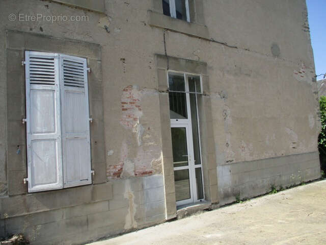 Maison à SAINT-YRIEIX-LA-PERCHE