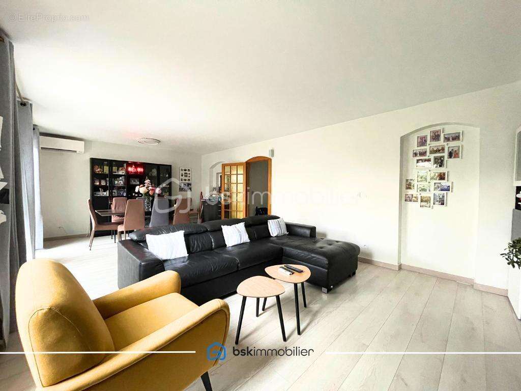 Maison à NOISY-LE-GRAND