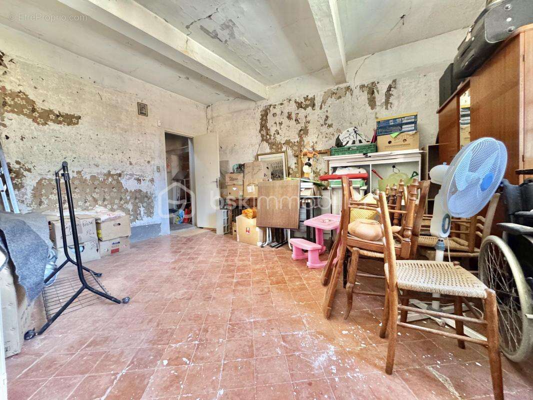 Maison à VILLENEUVE-LES-BEZIERS