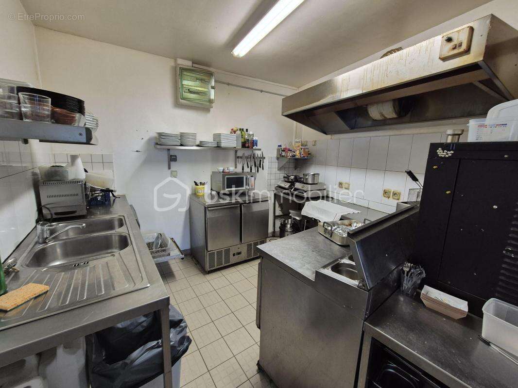 Commerce à ASTAFFORT