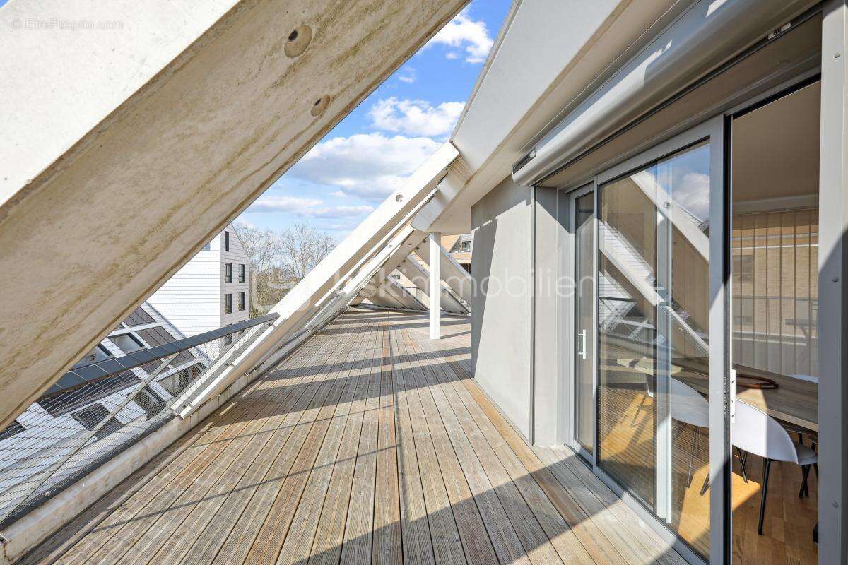 Appartement à BORDEAUX