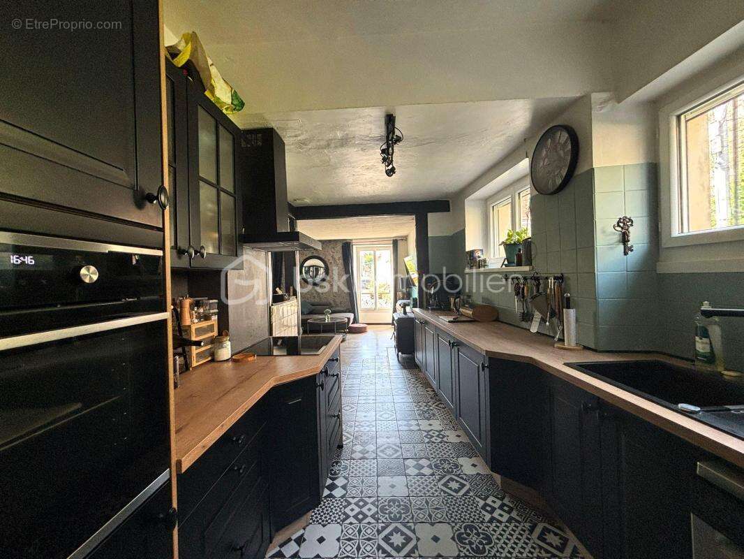 Maison à MAUPERTHUIS