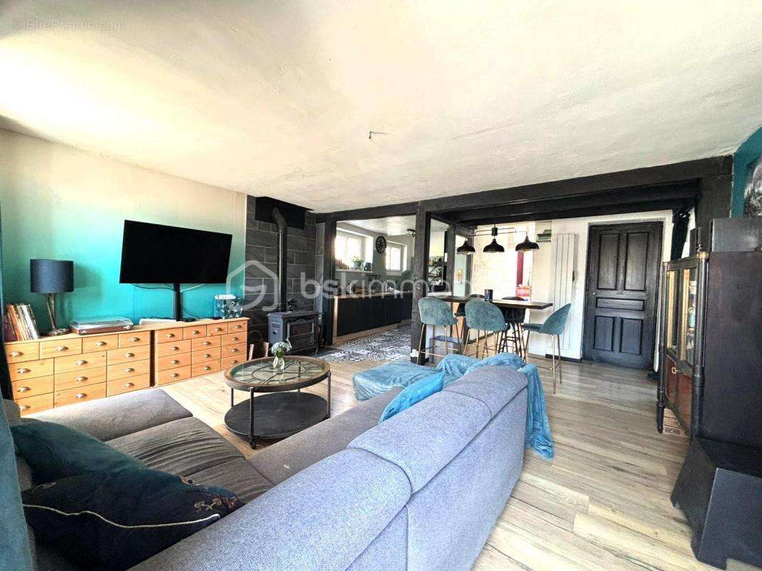 Maison à MAUPERTHUIS