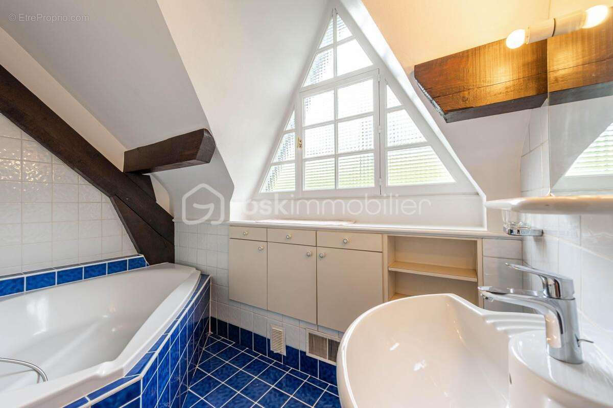 Maison à SAINT-JORIOZ