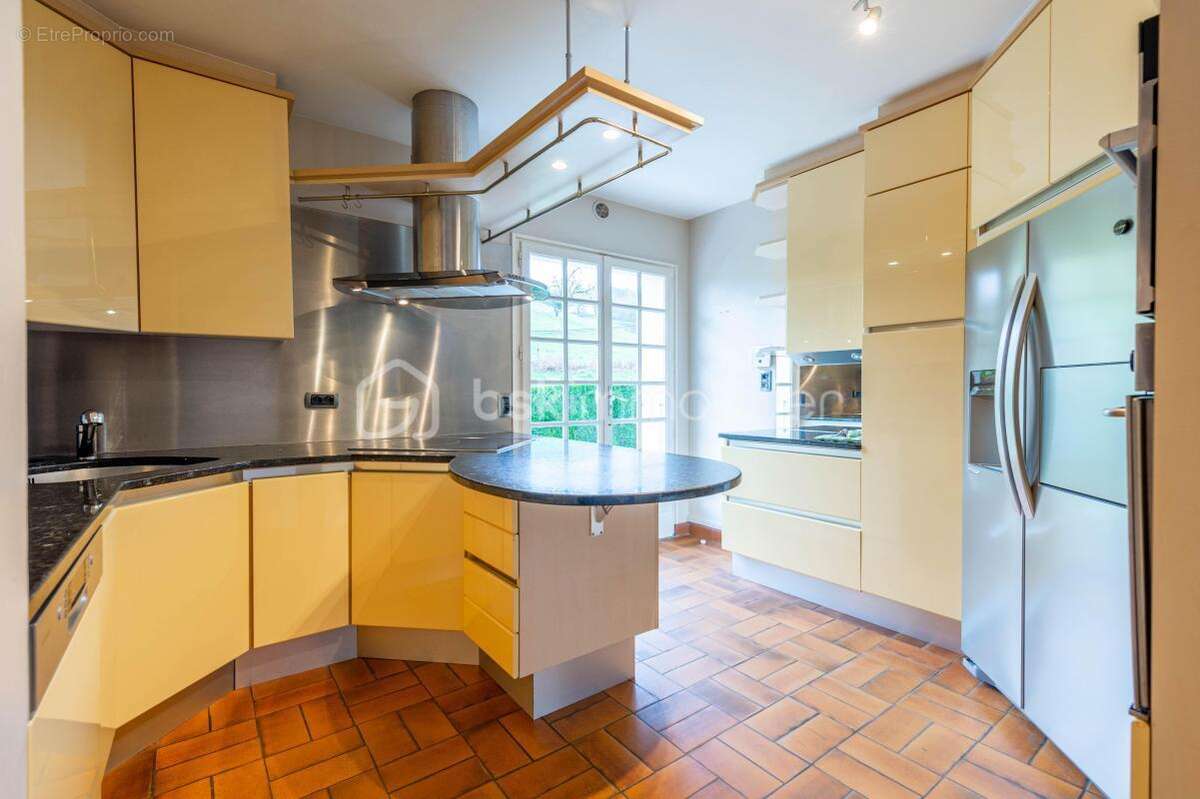 Maison à SAINT-JORIOZ