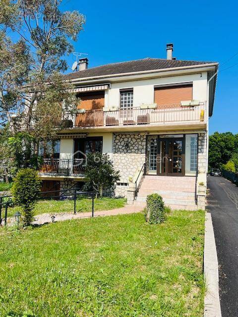 Appartement à SAINT-GERMAIN-LES-ARPAJON