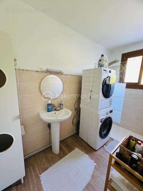 Appartement à SAINT-GERMAIN-LES-ARPAJON