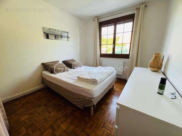 Appartement à SAINT-GERMAIN-LES-ARPAJON