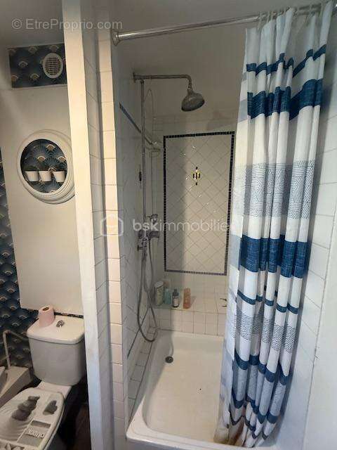 Maison à LAUNOIS-SUR-VENCE