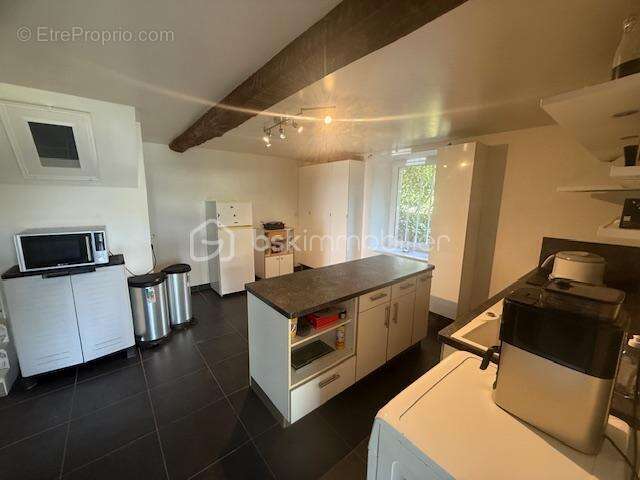 Maison à LAUNOIS-SUR-VENCE