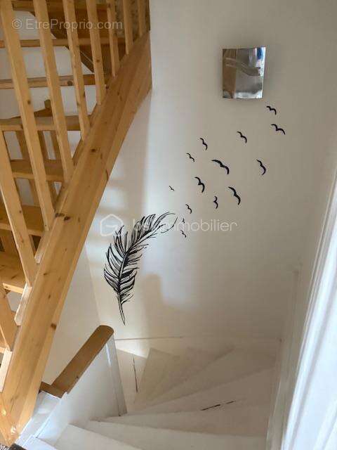 Maison à LAUNOIS-SUR-VENCE