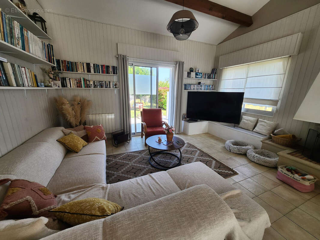 Maison à SAINT-HILAIRE-DE-RIEZ