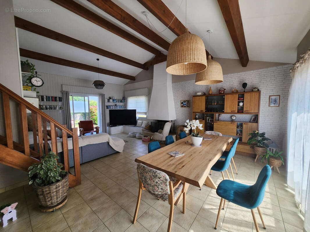 Maison à SAINT-HILAIRE-DE-RIEZ